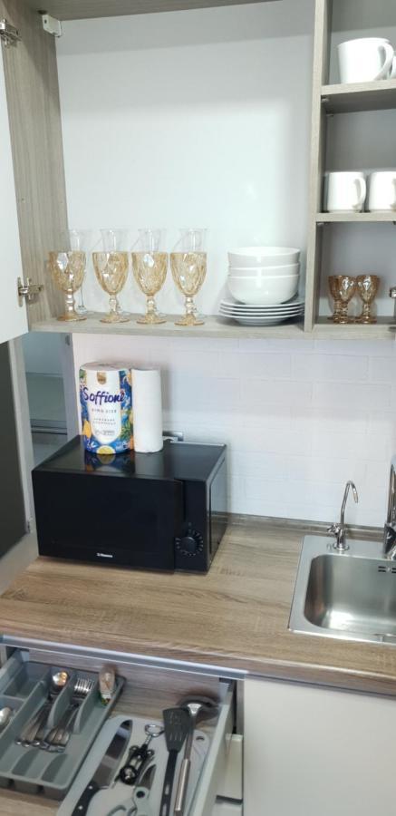 Vip на жукова Apartment Uralsk